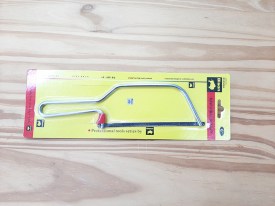 Sierra con arco en blister BISON